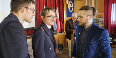 Powiększ grafikę: uroczyste-pozegnanie-maturzystow-2026-689804.jpg