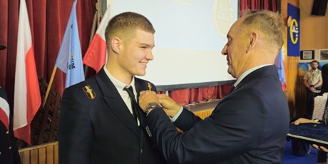 Powiększ grafikę: uroczyste-pozegnanie-maturzystow-2026-689808.jpg