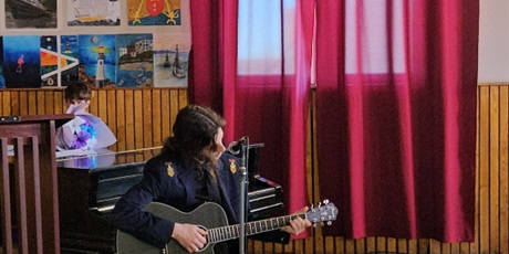 Powiększ grafikę: uroczyste-pozegnanie-maturzystow-2026-689826.jpg