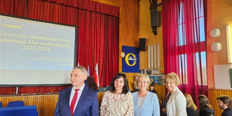 Powiększ grafikę: uroczyste-pozegnanie-maturzystow-2026-689833.jpg