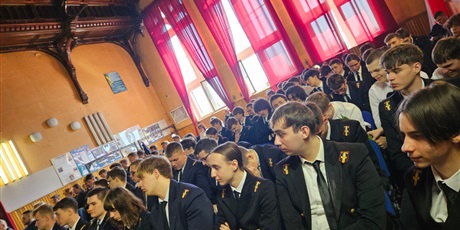 Powiększ grafikę: uroczyste-pozegnanie-maturzystow-2026-689843.jpg