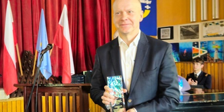 Powiększ grafikę: uroczyste-pozegnanie-maturzystow-2026-689845.jpg