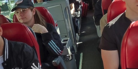 Powiększ grafikę: wizyta-studyjna-klas-4a-i-4b-w-gliwicach-641331.jpg