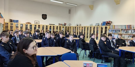 Powiększ grafikę: wizyta-wyjatkowego-autora-w-conradinum-663705.jpg