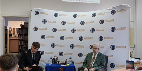 Powiększ grafikę: wizyta-wyjatkowego-autora-w-conradinum-663708.jpg