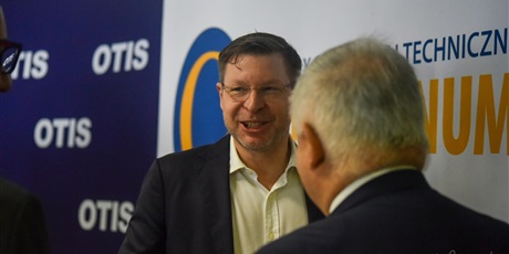 Powiększ grafikę: xi-dzien-techniki-conradinum-fotorelacja-1-687954.jpg