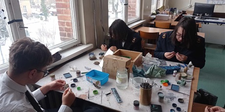 Powiększ grafikę: zajecia-kolka-modelarskiego-18-02-2026-676056.jpg