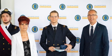 Powiększ grafikę: zakonczenie-roku-szkolnego-2024-2025-631008.jpg